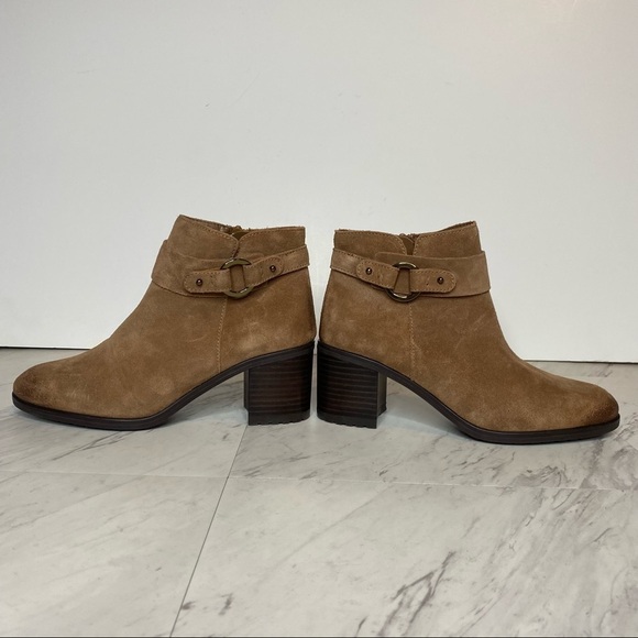 New! Naturalizer Lydia Tan Suede Ankle Bootie 7M - Picture 7 of 13